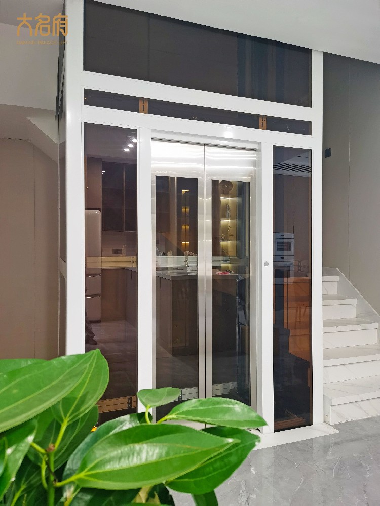 家用電梯到底有沒有必要安裝？看完以下幾點(diǎn)你就知道了