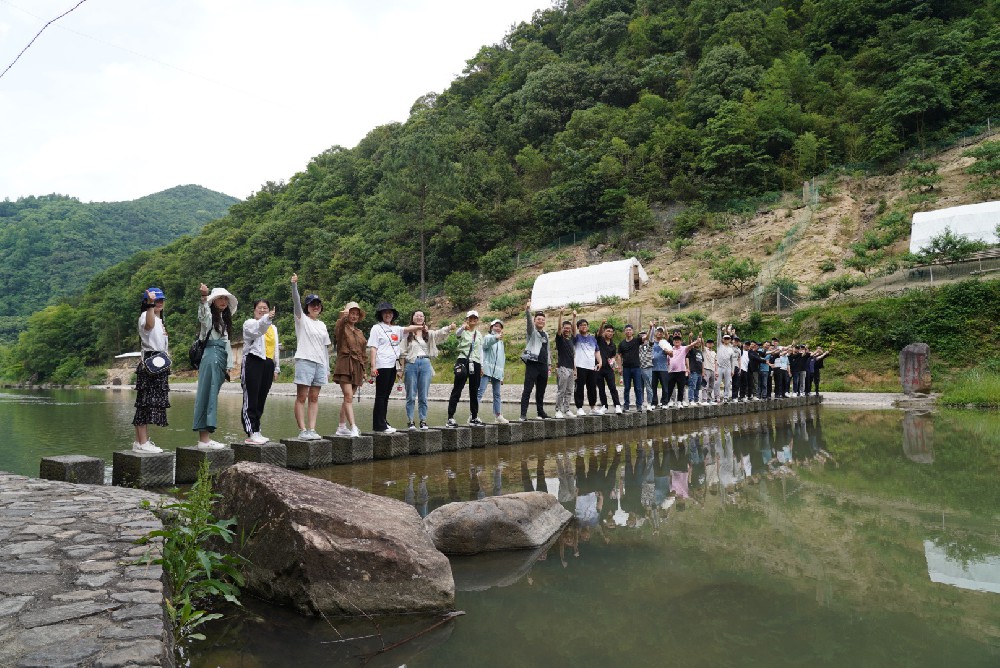 “展望未來，共創(chuàng)輝煌！”2023大名府家用電梯團建拓展活動圓滿舉辦！